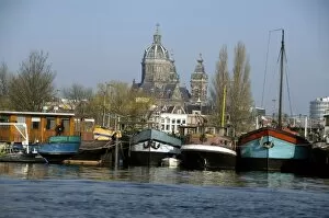 Images Dated 10th April 2008: Netherlands (aka Holland), Amsterdam. Sint Nicolskerk (aka Saint Nicols church)