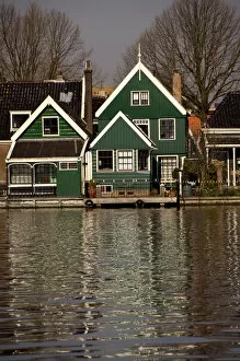 Images Dated 9th April 2008: Netherlands (aka Holland), Zaandam. Zaanse Schans, historic open air museum, tradidional