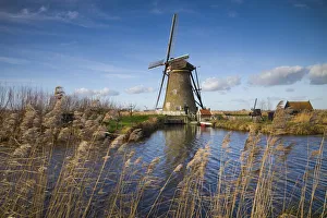 Images Dated 23rd December 2015: Netherlands, Kinderdijk, Traditional Dutch windmills