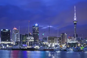 New Zealand, North Island, Auckland, Viaduct Harbour, dawn
