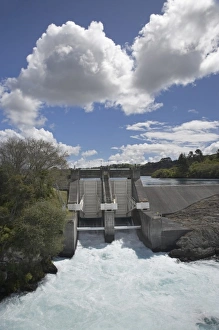 New Zealand, North Island, near Taupo, Aratiatia Dam, Waikato River