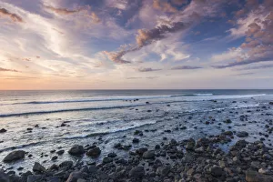 New Zealand, North Island, New Plymouth-area, Pungarehu, Cape Egmont, seascape, dusk