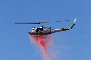 Images Dated 16th April 2006: New Zealand, Otago, Wanaka, Warbirds Over Wanaka, Iroquois (Bell UH-1H Iroquois 205)
