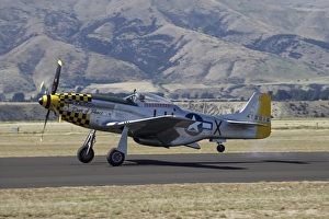 Images Dated 23rd March 2008: New Zealand, Otago, Wanaka, Warbirds Over Wanaka, P-51 Mustang - American Fighter Plane