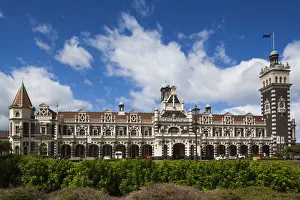 Images Dated 8th March 2016: New Zealand, South Island, Otago, Dunedin, Dunedin Railway Station, built 1906, exterior