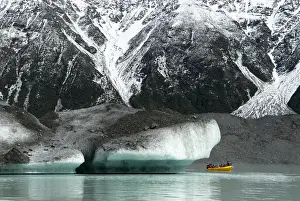 Images Dated 5th November 2011: New Zealand; South Island. Raft on the Tasman Glacier Terminal Lake