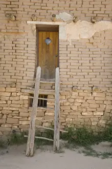 NM, New Mexico, Acoma Pueblo Sky City occupied since circa AD 1150, ladder