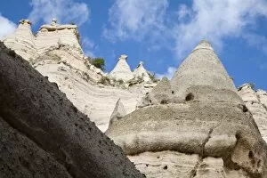 Images Dated 6th May 2007: NM, New Mexico, Kasha-Katuwe Tent Rocks National Monument, cone shaped tent rock formations