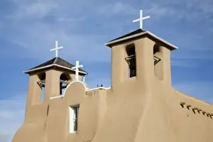Images Dated 30th April 2007: NM, New Mexico, Ranchos de Taos, San Francisco de Asis church, built in 1850