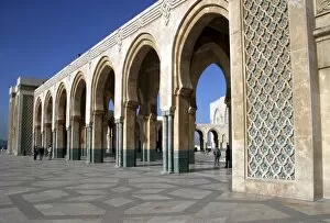 Images Dated 9th January 2007: North Africa, Morocco, Casablanca. Hassan II Mosque
