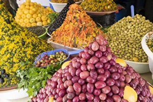 Images Dated 30th April 2015: North Africa, Morocco, Essaouira, Souk, varieties of olives, oil and preserved lemons
