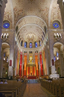 Images Dated 27th August 2007: North America, Canada, Quebec, Sainte-Anne-de-Beaupre. Interior of the Sainte-Anne-de-Beaupre