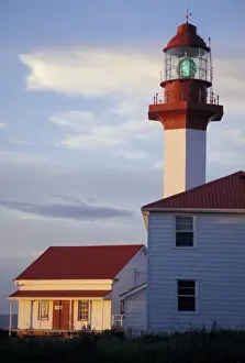 Images Dated 22nd March 2005: North America, Canada, Quebec, Gaspe Peninsula (Gaspesie) Pointe-de-Mitis lighthouse