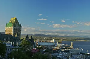 Images Dated 20th August 2007: North America, Canada, Quebec, Old Quebec City. Chateau Frontenac tower overlooking buildings