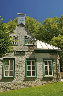Images Dated 21st August 2007: North America, Canada, Quebec, Old Quebec City. The Kirk Hall, the Church Hall of St