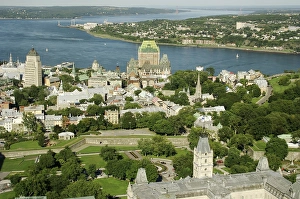 Images Dated 21st August 2007: North America, Canada, Quebec, Quebec City. View from above of the front of the Parliament building