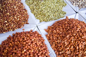 Images Dated 14th February 2006: North America, Mexico, Guanajuato state, San Miguel de Allende. An assortment of nuts