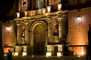 Images Dated 14th February 2006: North America, Mexico, Guanajuato state, San Miguel de Allende. This is the church