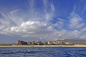 Images Dated 13th February 2007: North America, Mexico, State of Baja California Sur, Cabo San Lucas. Typical waterfront