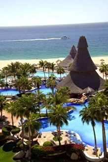 Images Dated 13th February 2007: North America, Mexico, State of Baja California Sur, Cabo San Lucas. Typical resort
