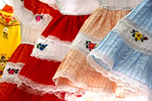 Images Dated 10th February 2007: North America, Mexico, State of Guerrero, Acapulco. Traditional Mexican dresses