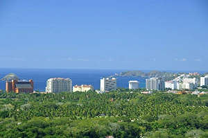 Images Dated 11th February 2007: North America, Mexico, State of Guerrero, Ixtapa & Zihuatanejo. Ixtapa hotel zone
