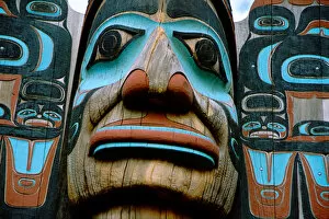 Images Dated 22nd March 2006: North America, United States, Alaska, Ketchikan. Chief Johnson Totem Pole located