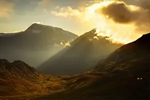 Images Dated 10th September 2010: North America; USA; Alaska; Thompson Pass; Evening Light on the Mountain of Thompson Pass