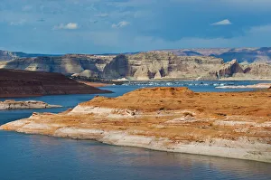 Images Dated 11th October 2016: North America, USA, Arizona, Page, Lake Powell Vistas, From Wahweap Overlook