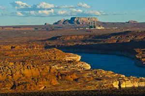 Images Dated 11th October 2016: North America, USA, Arizona, Page, Lake Powell Vistas, Navajo Generating Station
