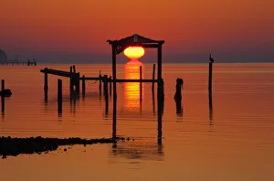 Images Dated 6th May 2014: North America; USA; Florida; Apalachicola; Sunrise at an old boat house at Apalachicola