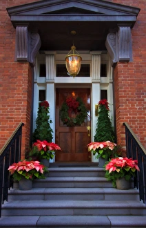 Images Dated 17th December 2011: North America, USA, Georgia; Decorative Christmas entrance to home in the Historic