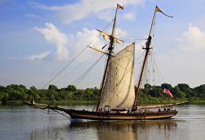 Images Dated 3rd May 2012: North America, USA, Georgia; Savannah; Tall wooden ship sail in the Savannah River