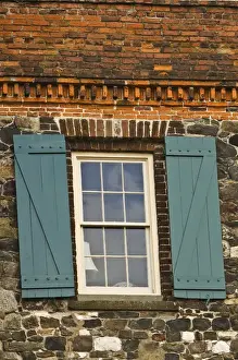 Images Dated 7th June 2009: North America; USA; Georgia; Savannah; Window in an old building in the Historic District
