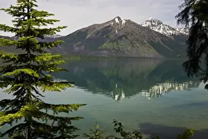 North America, USA, Montana, Glacier National Park, Lake McDonald, June