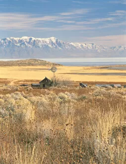 Images Dated 28th June 2005: North America, USA, Utah, Great Basin, above Great Salt Lake, abandoned ranch buildings