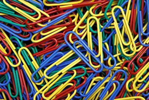 Images Dated 19th April 2005: North America, USA, WA, Redmond paperclips