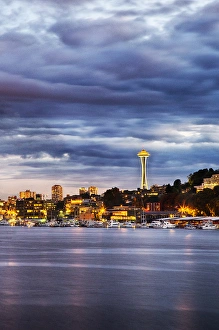 North America; USA; Washington; Seattle; Seattle Evening light as viewed from Lake Union