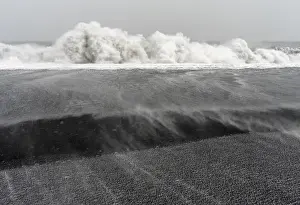 Images Dated 17th February 2015: North Atllantic coast near Vik y Myrdal during a winter storm with heavy gales. europe