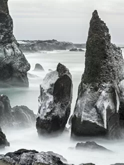 Iceland Collection: North Atllantic coast during winter near Reykjanesviti and Valahnukur. europe, northern europe