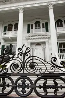 Images Dated 22nd April 2011: North Carolina, Wilmington. Historic antebellum Bellamy Mansion, c. 1861, Classic Revival