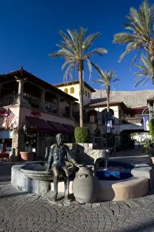 Images Dated 17th November 2012: North Palm Canyon Drive in Palm Springs California USA