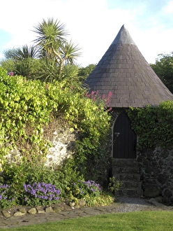 David Herbig Prints: Northern Ireland, near Larne, garden shed