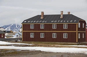 Norway, Arctic Circle, Svalbard Islands, Spitsbergen, Ny Alesund (aka Kings Bay)