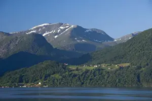 Images Dated 4th July 2009: Norway, Geirangerfjord. Scenic fjord sailing toward Hellesylt & Geiranger. UNESCO