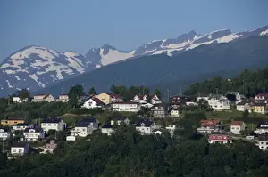 Images Dated 4th July 2009: Norway, Geirangerfjord. Scenic fjord sailing toward Hellesylt & Geiranger. UNESCO