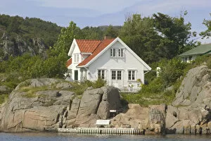 Norway, Hydra Island harbor cottage