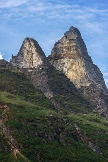Images Dated 16th October 2023: Norway, Signaldalen. Landscape with Otertinden Mountain