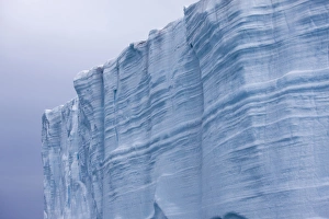 Images Dated 4th August 2008: Norway, Svalbard, Nordaustlandet, Patterns in vertical ice face of Brasvellbreen