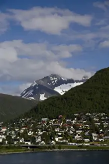 Images Dated 24th June 2009: Norway, Tromso. Gateway to the Arctic located above the Arctic Circle. Sailing into